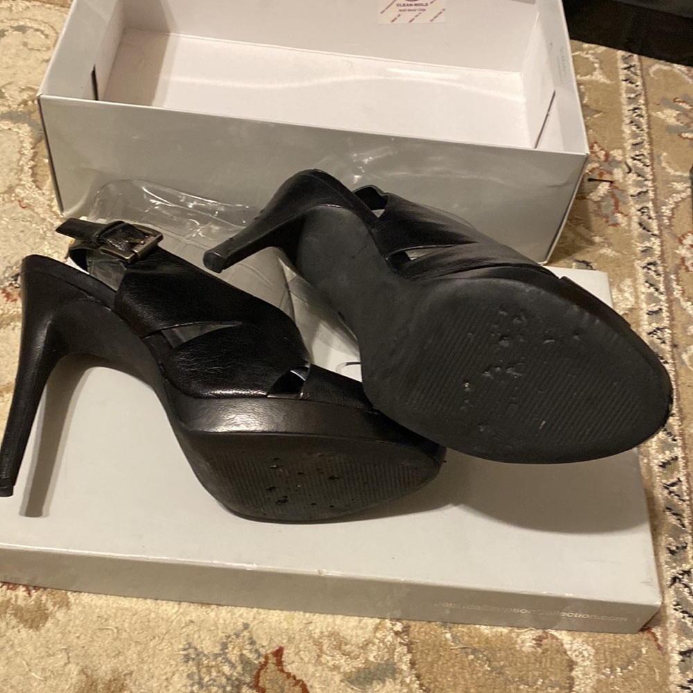 Shoes - Picture 3 of 3